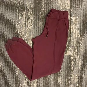 Lululemon On The Fly  Woven Joggers
